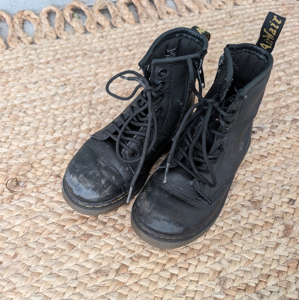 Dr Martens 1460 Boot Kids in Black Toddler US 11